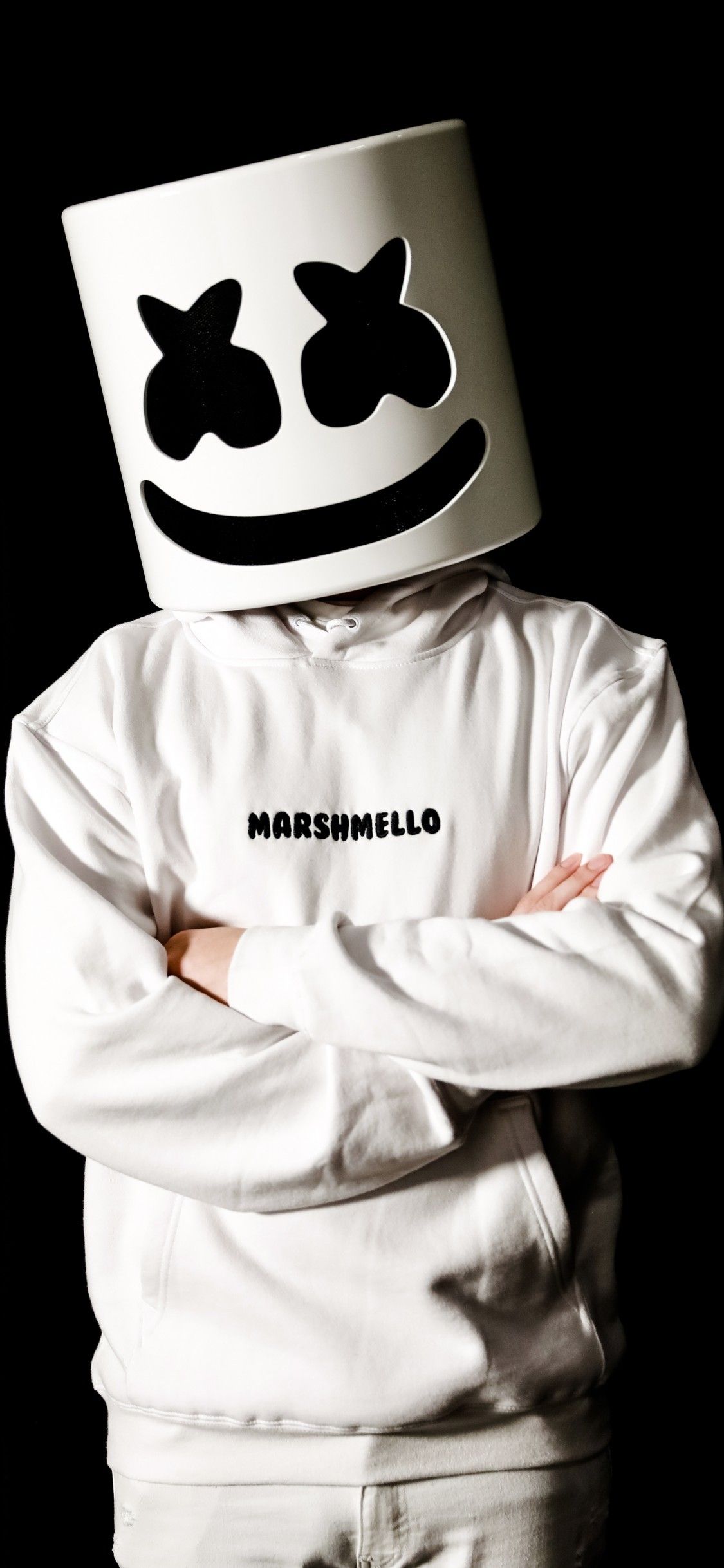 Download 1125x2436 Marshmello, Music Producer, Mask Wallpaper for iPhone 11 Pro & X