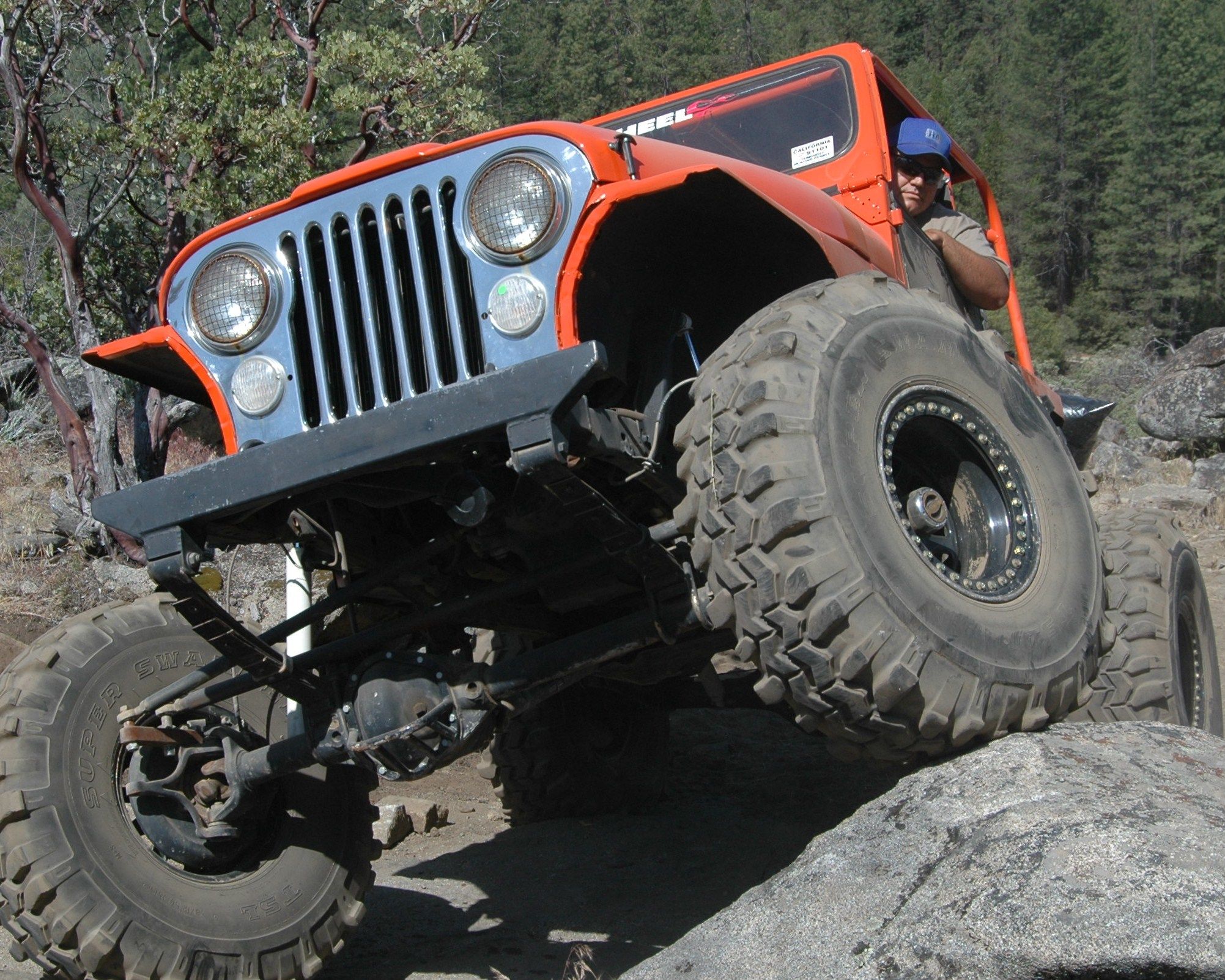 Rock Crawler Wallpaper