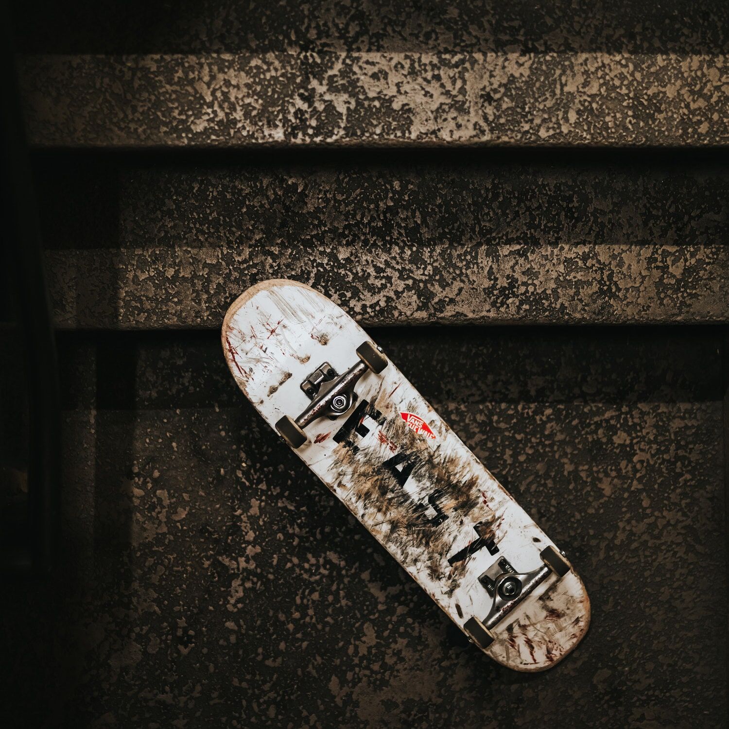 Watch, Profile Wallpaper Skateboard on Dark Grey Pavement For Tech