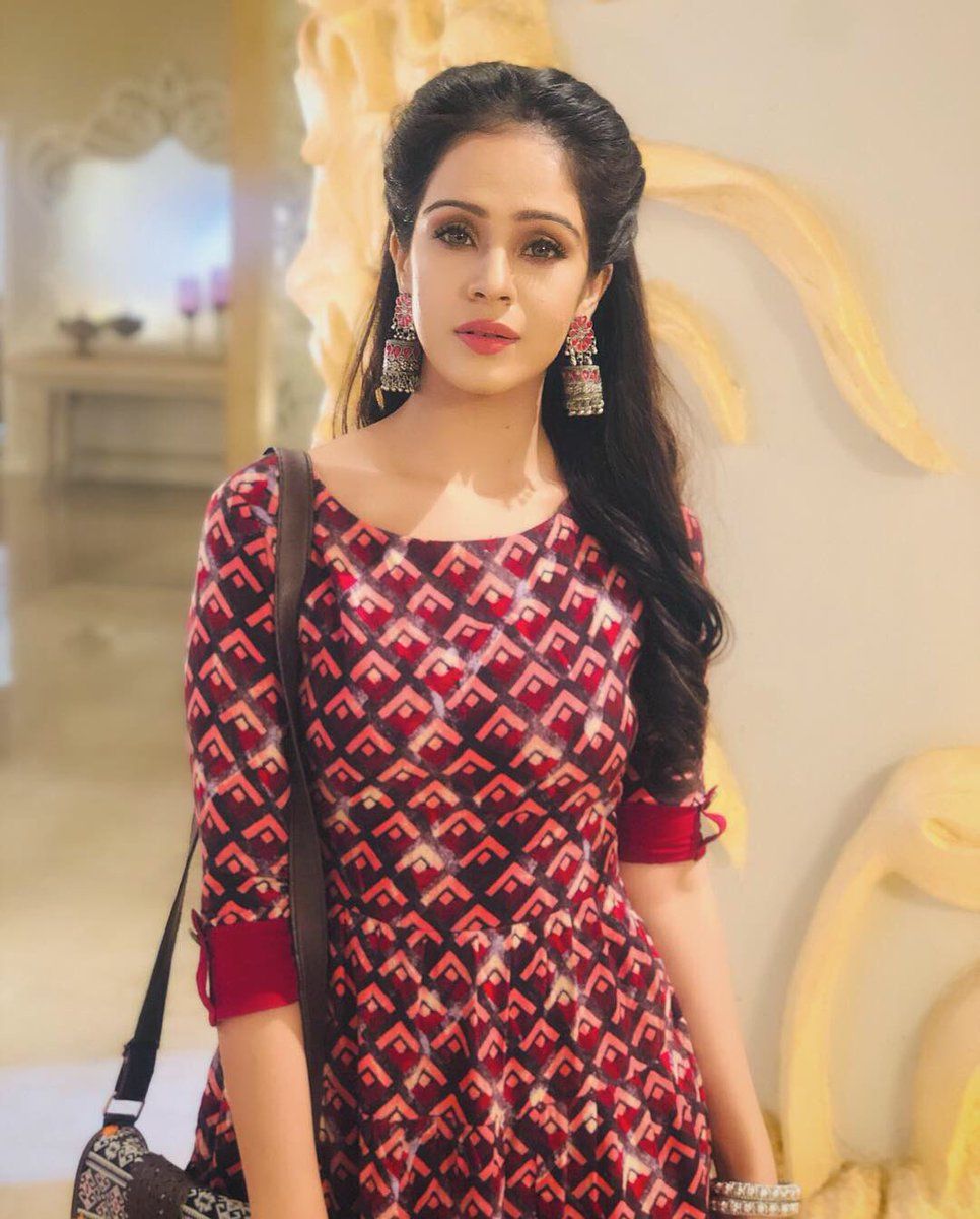 Fenil Umrigar like the moon. Your greatest magic will come in times of darkness. When you have no choice but to trust your own power