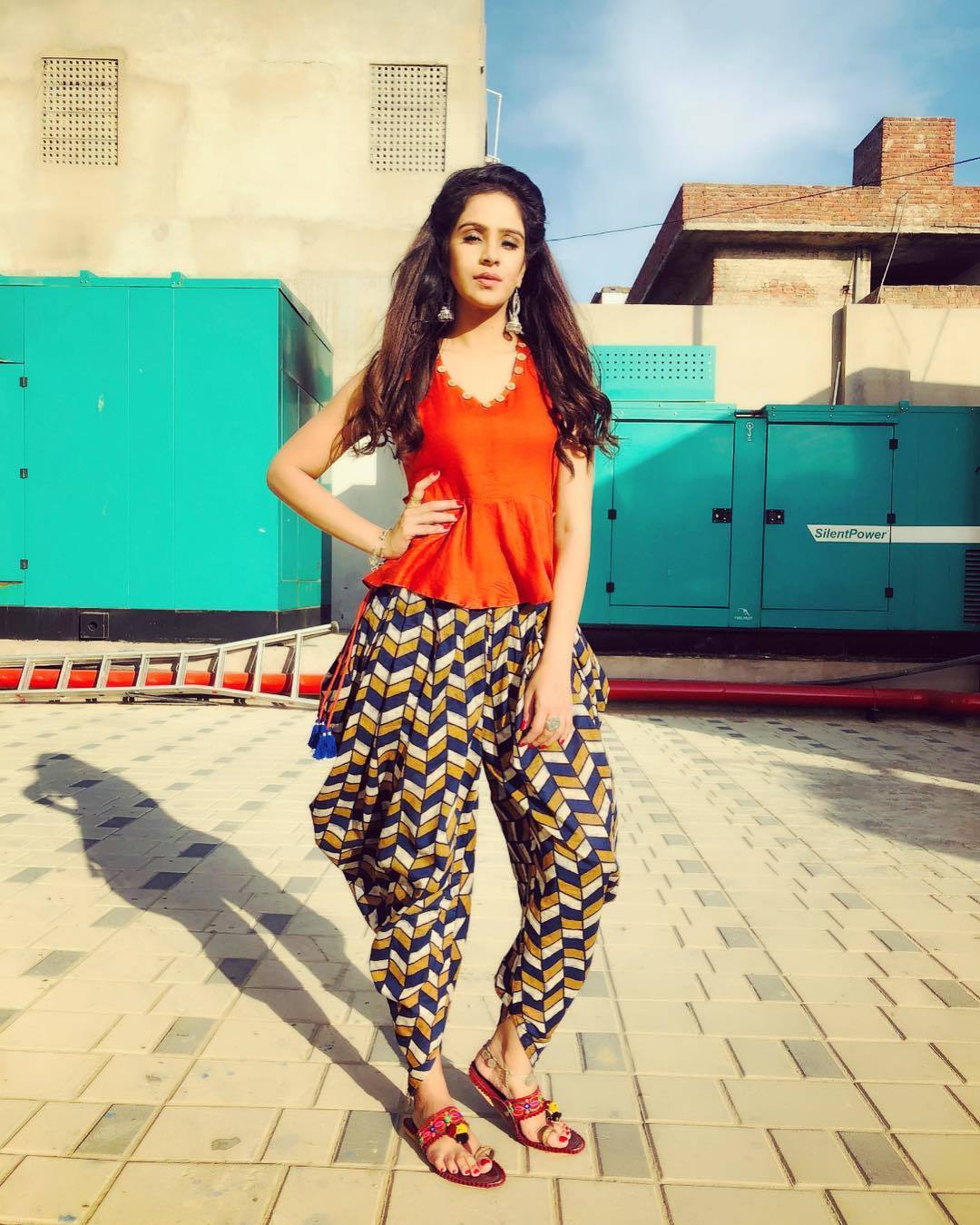 Fenil Umrigar's Feet << wikiFeet