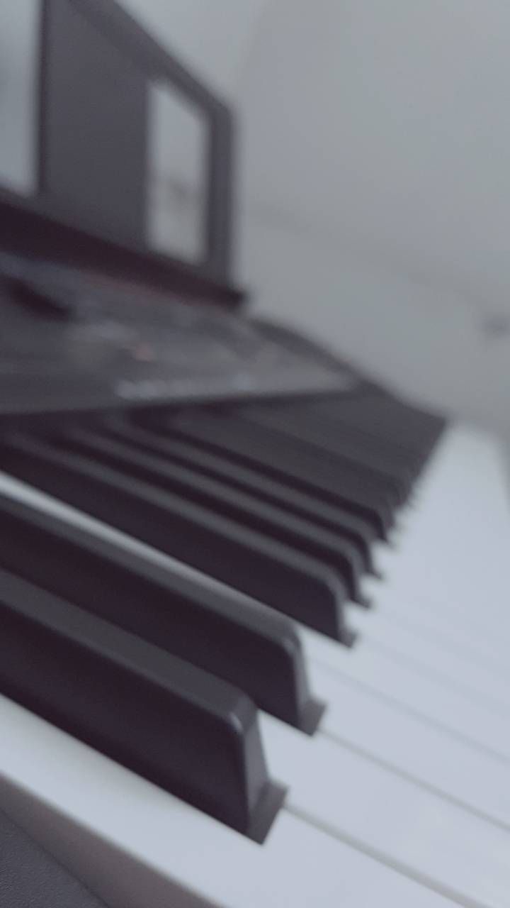Piano Keyboard wallpaper
