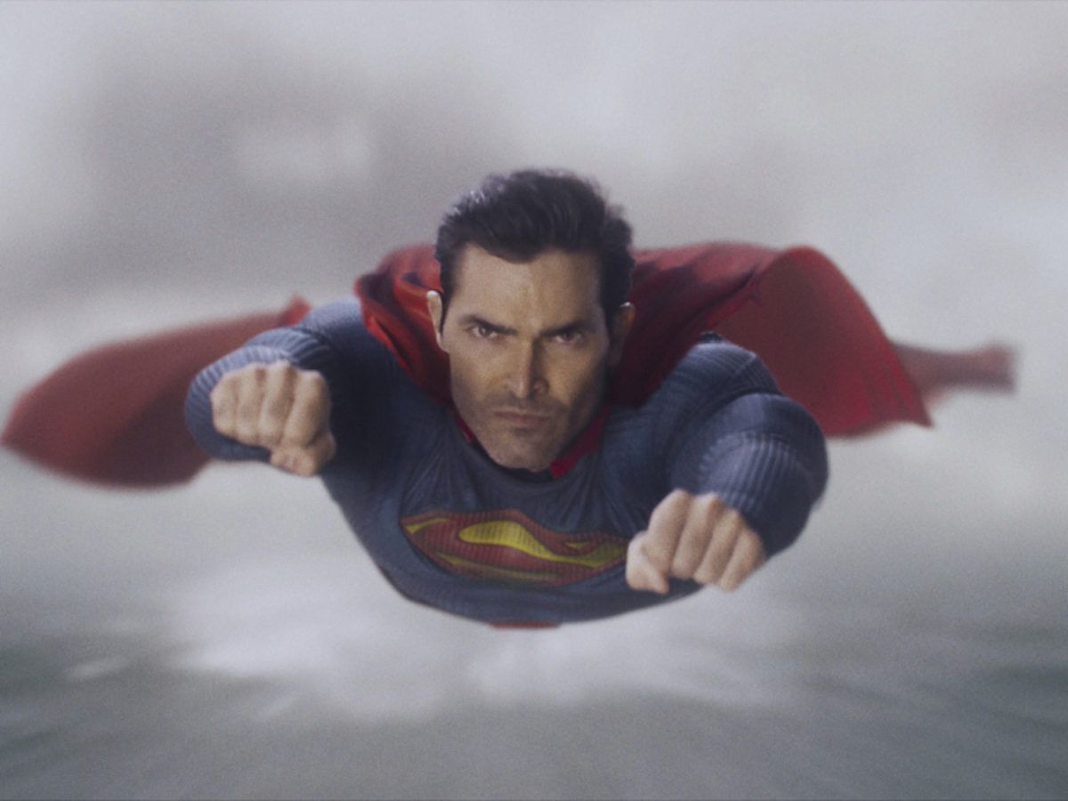 Superman & Lois Preview Image: Lois & Clark Reveal Their Secret