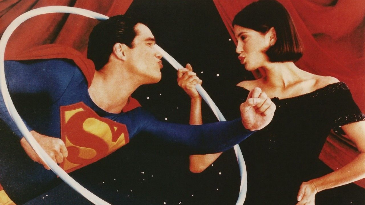 Lois and Clark Wallpaper: Wallpaper. Superman and lois lane, Superman lois, Adventures of superman