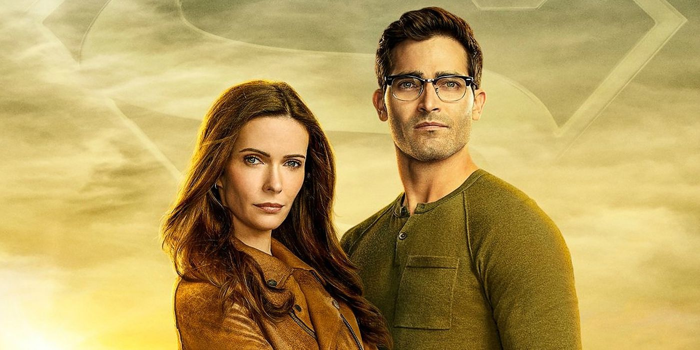 Superman & Lois Image: New Look At Arrowverse's Clark Kent & Lois Lane