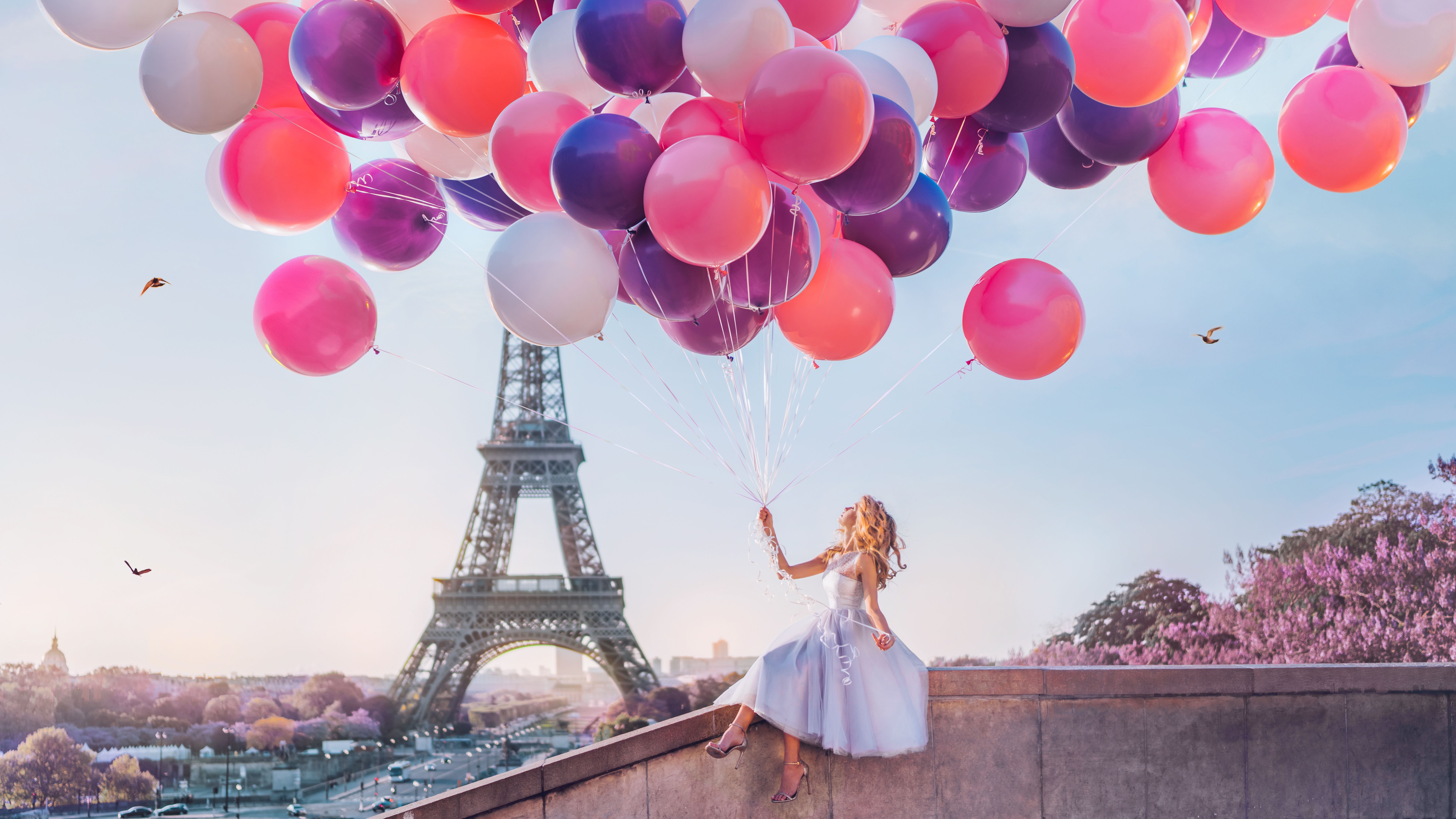 Girl With Lots Of Balloons Sitting On The Wall With Background Of Eiffel Tower Paris 4K 8K HD Travel Wallpaper