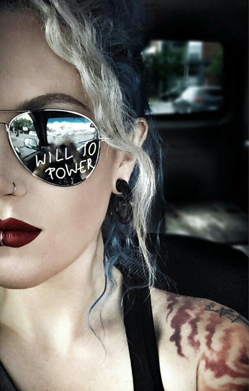 P BW1J4bFl9HU. Chica De Metal, Artistas De La Música, Bandas