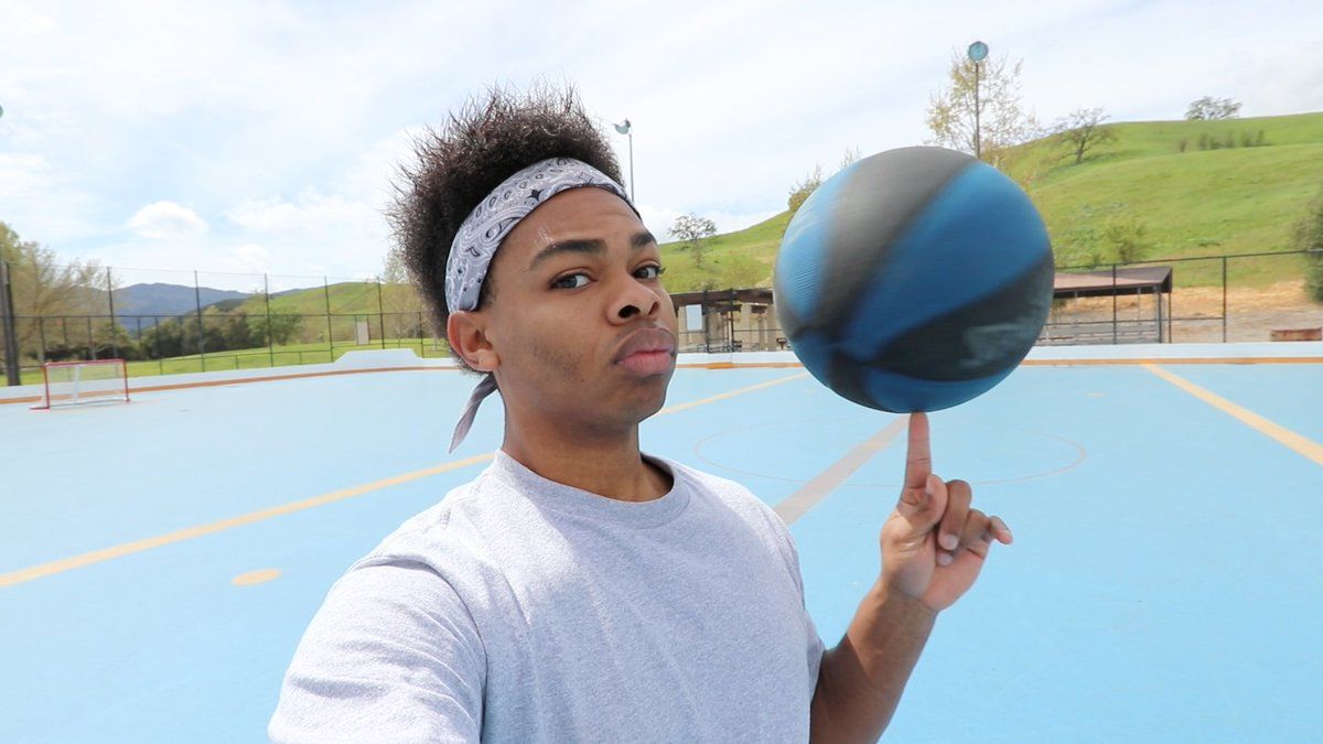 DangMattSmith bball pics I took today! Don't judge me :) Also, just posted a NEW YouTube video! RT :)
