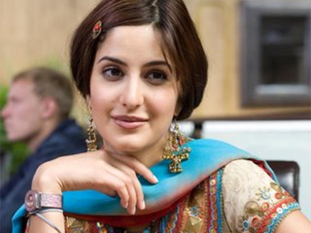 Namastey London Katrina Kaif HD Wallpaper