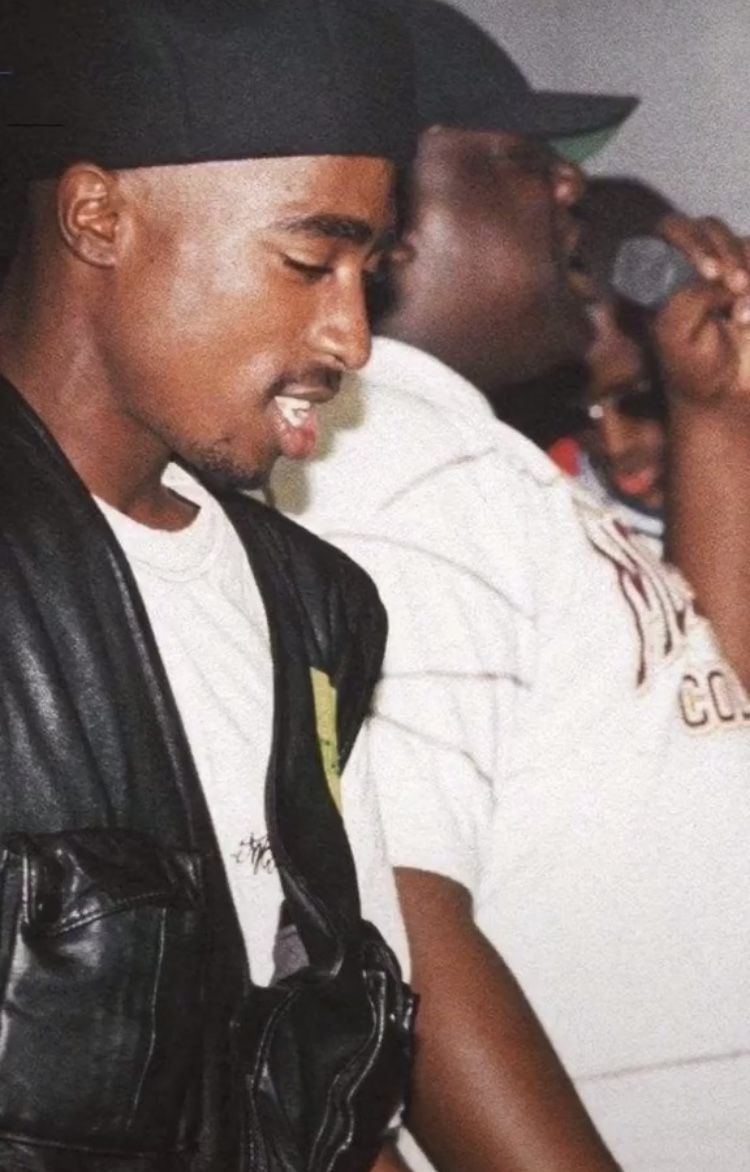 Wallpaper. Tupac and biggie, Tupac picture, Tupac wallpaper