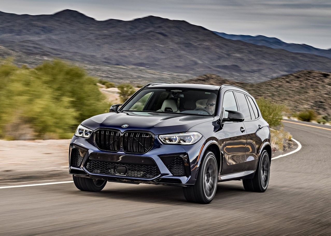BMW X5 M SUV Interior Review, Infotainment, Dashboard and Features
