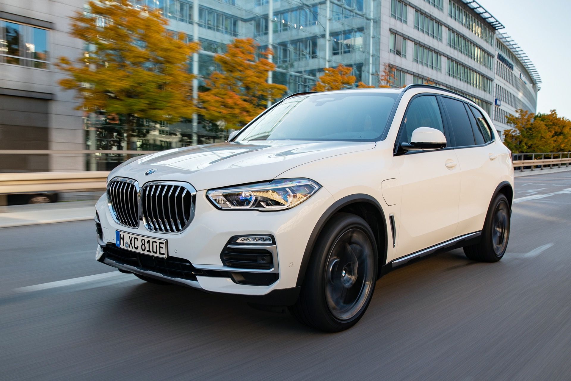 BMW X5 Plug In Hybrid SUV: More Power, More Than Double The Electric Range