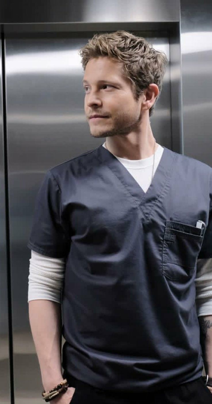 Matt Czuchry. The Resident. Matt czuchry, The resident tv show, Glimore girls