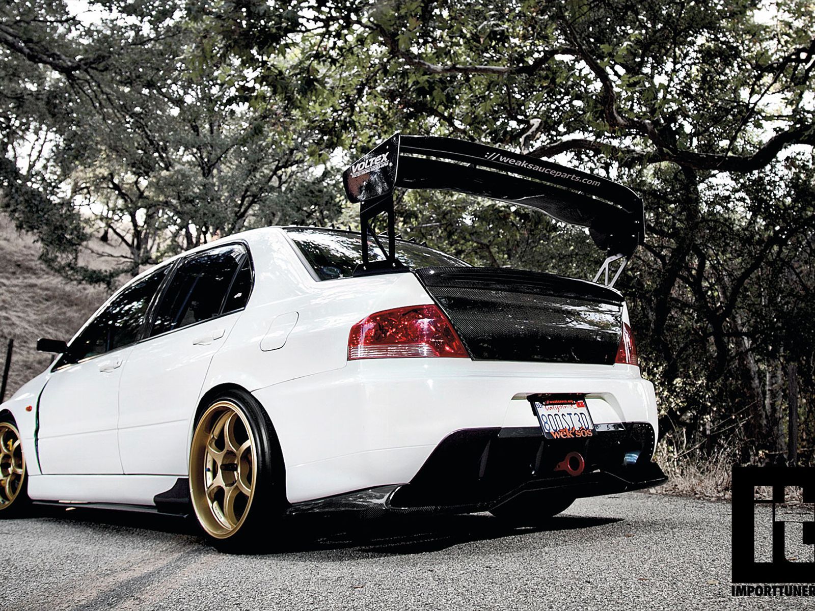 Free download Mitsubishi Evo 9 Wallpaper Image Picture Becuo [1600x1200] for your Desktop, Mobile & Tablet. Explore EVO 9 Wallpaper. Mitsubishi Evo 9 Wallpaper, Mitsubishi Lancer Evo Wallpaper, Evo 8 Wallpaper