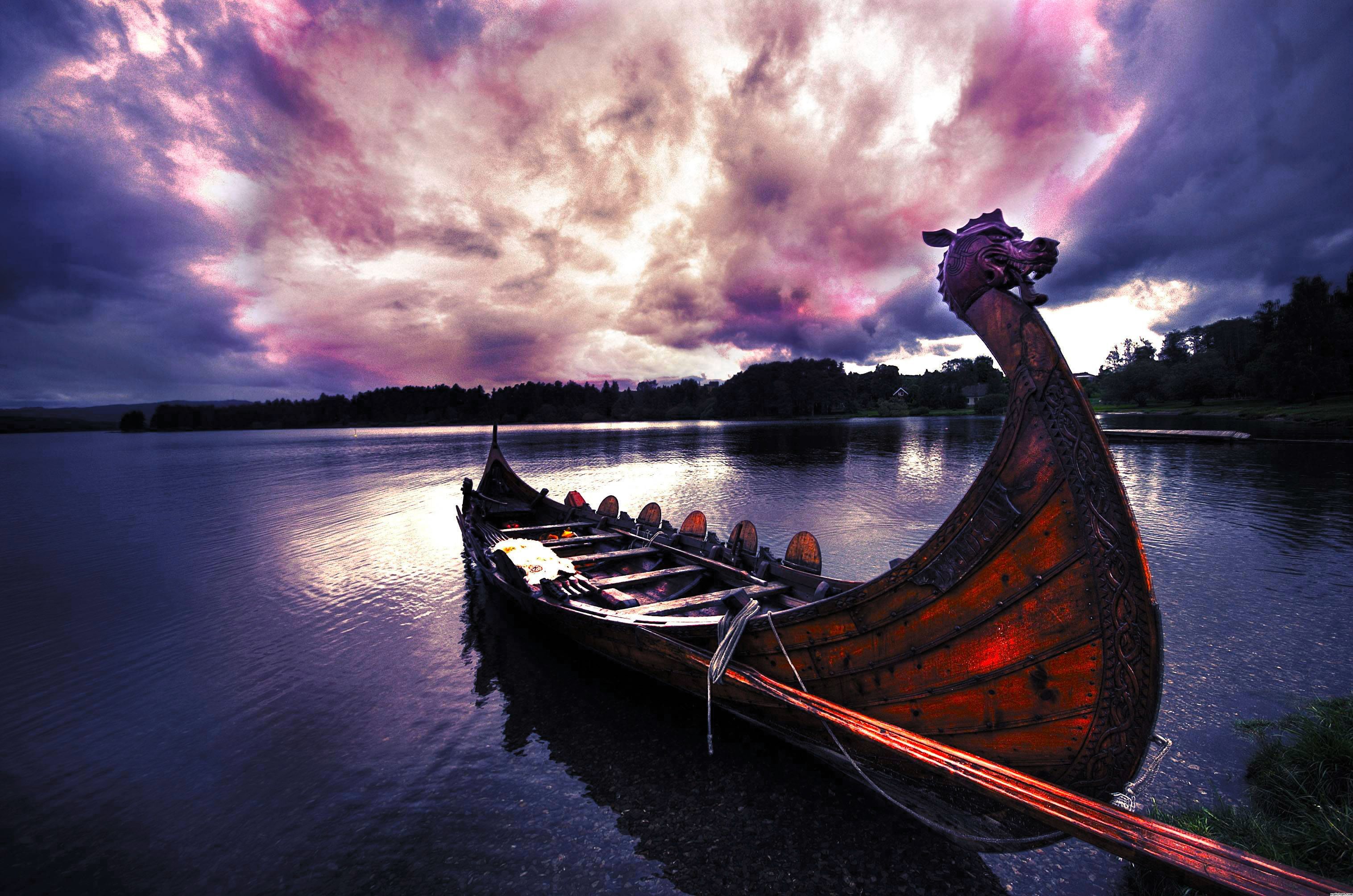 Viking ship. Viking wallpaper, Boat wallpaper, Dragon boat