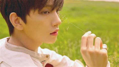 Joshua Hong Computer Wallpaper