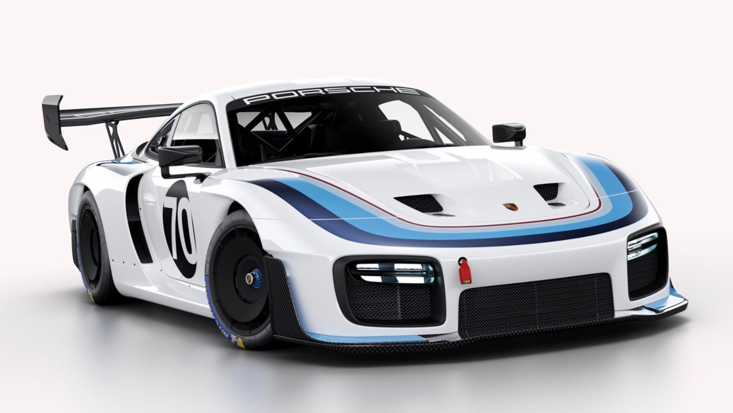 Custom liveries for the new 935