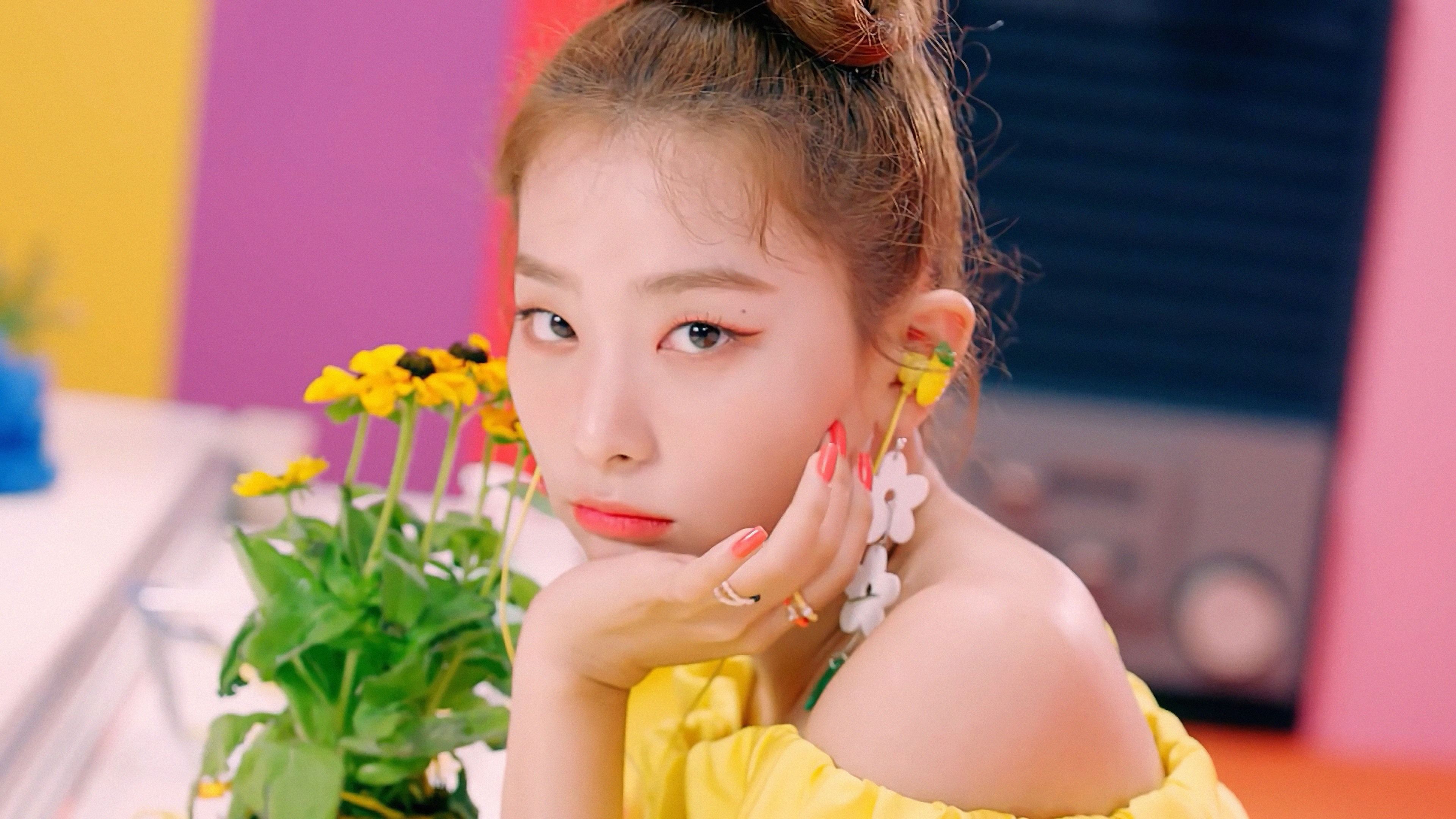 Seulgi (Kang Seul Gi) 4K 8K HD Wallpaper