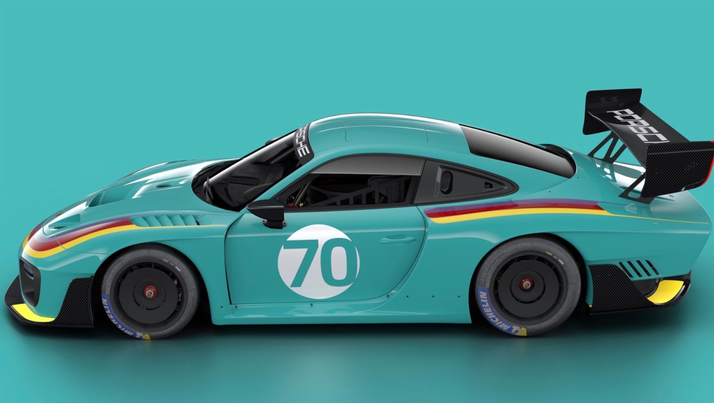 Custom liveries for the new 935