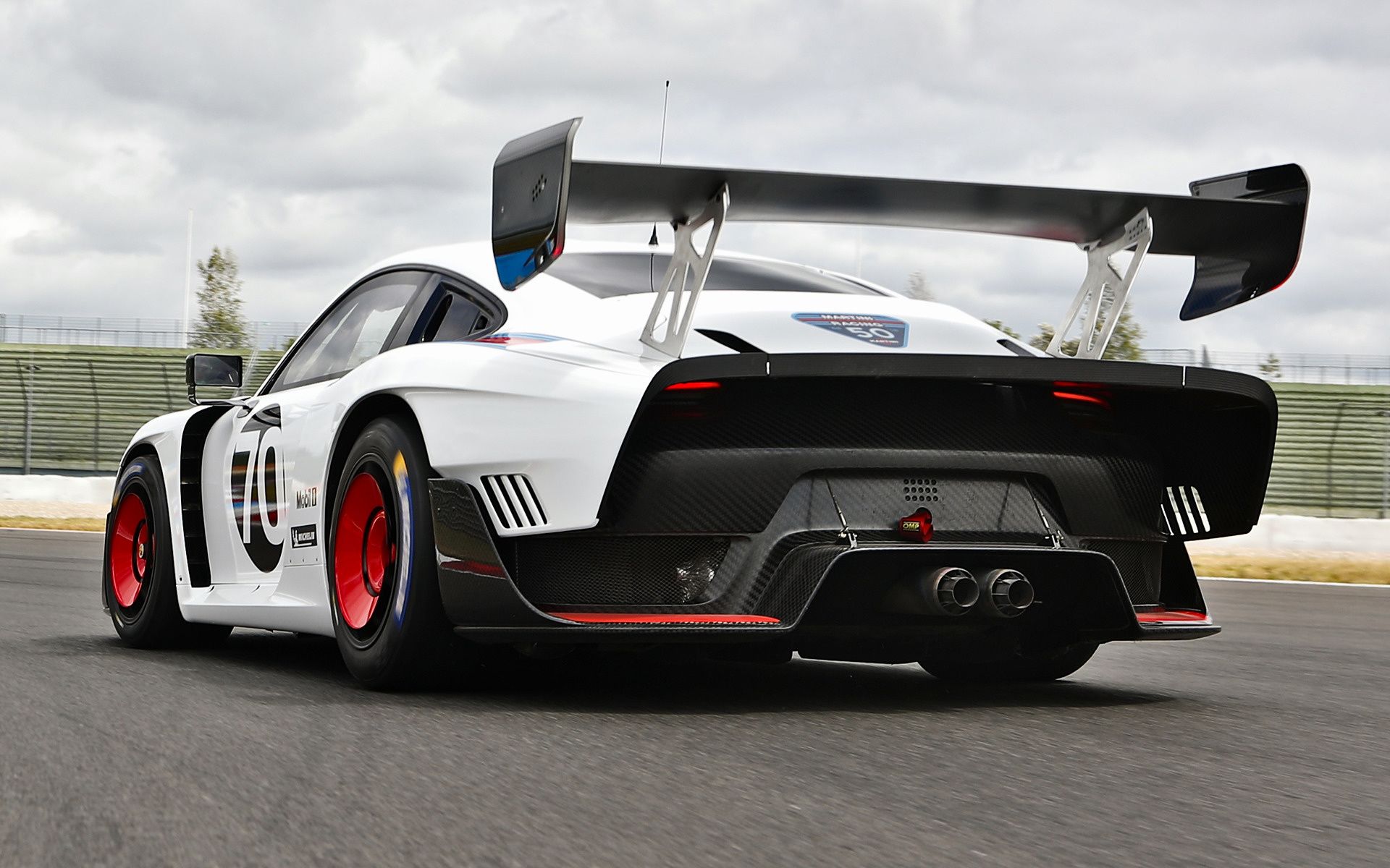 Porsche 935 and HD Image