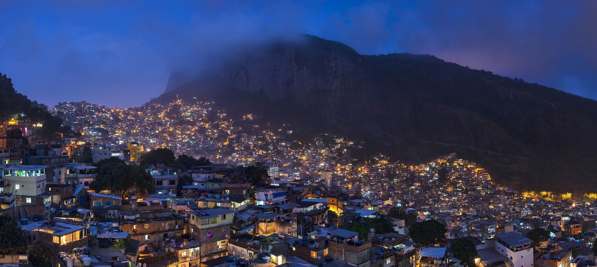 Rio de Janeiro, Brazil, Favela HD Wallpaper / Desktop and Mobile Image & Photo