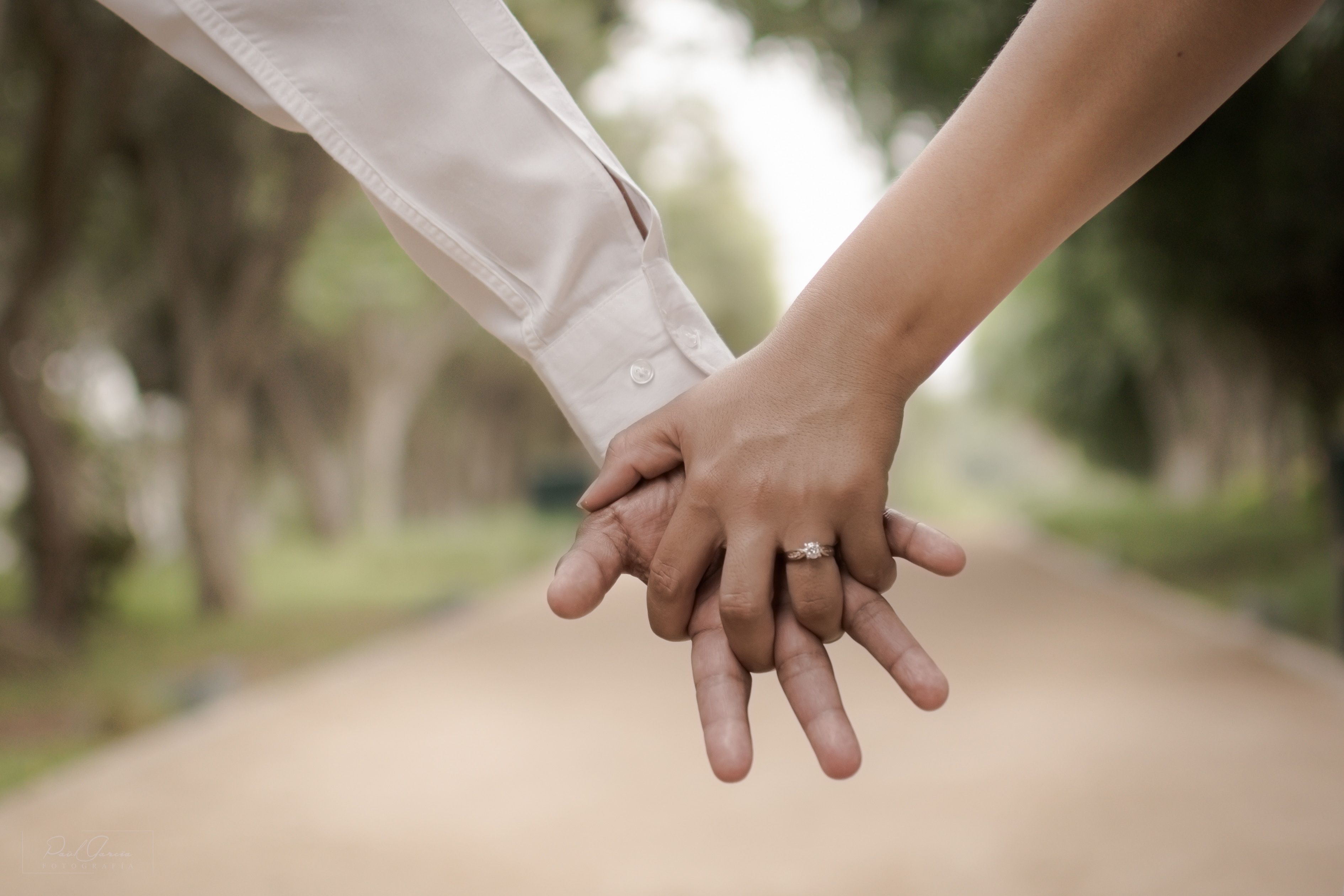 holding hands HD wallpaper, background