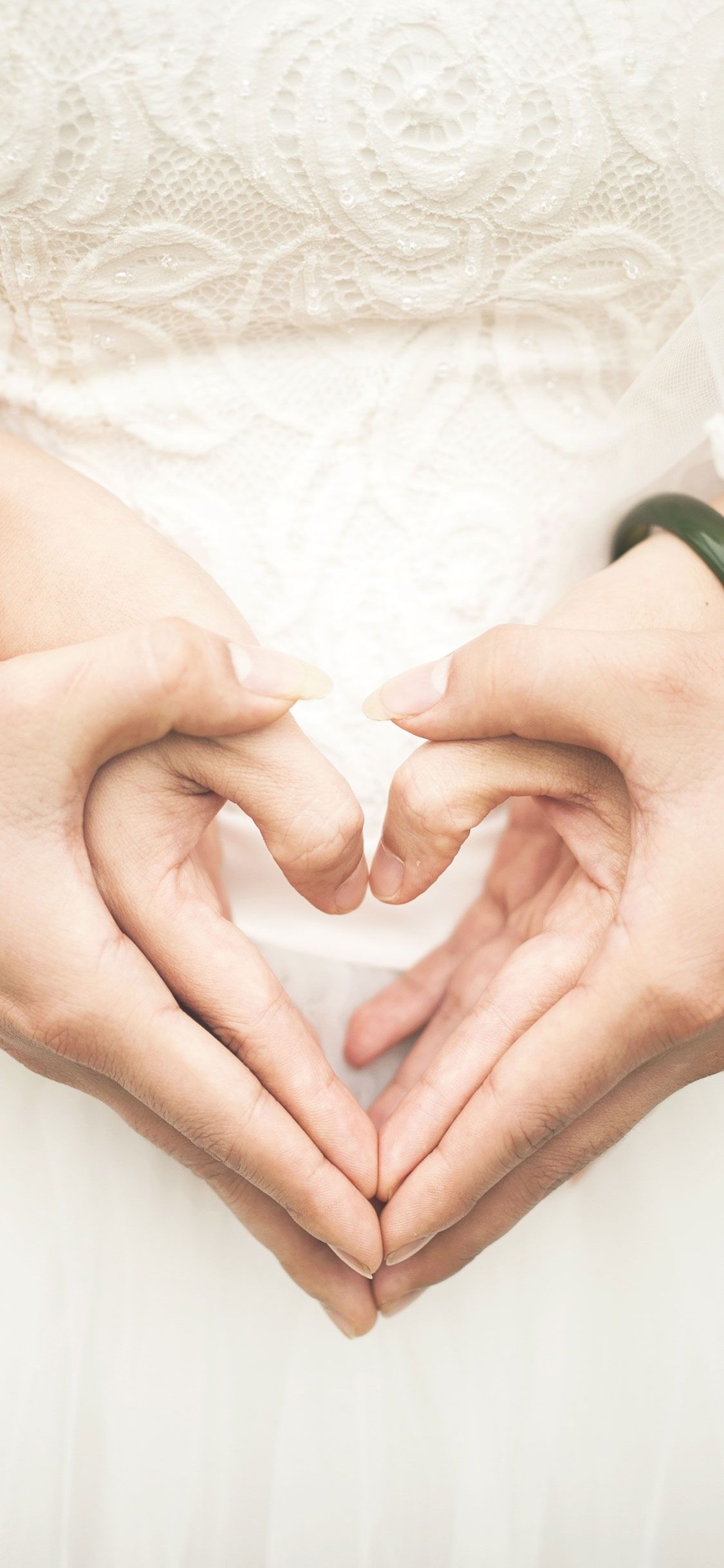 New iPhone X Love Wallpaper