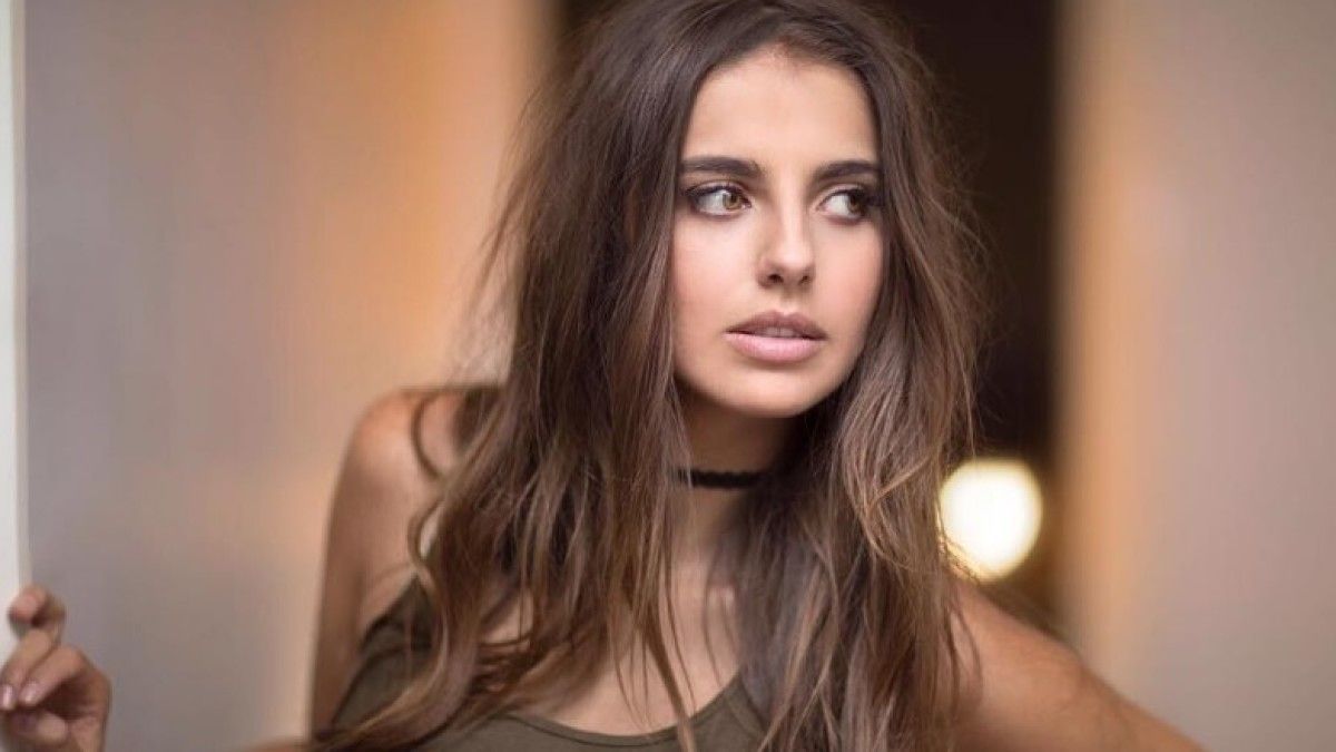 Pin en Oculto, Famosos