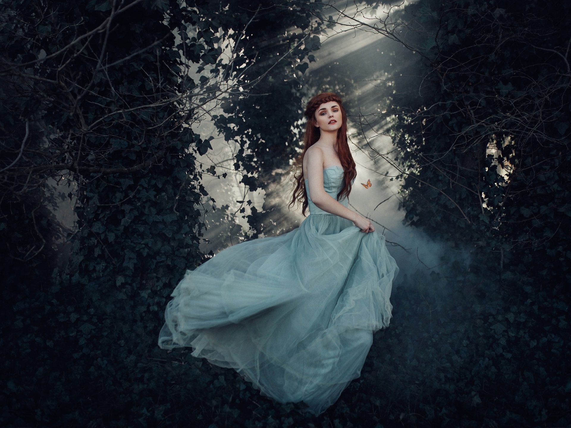 Wallpaper Blue Skirt Girl In The Forest, Princess - Принцесса В Лесу