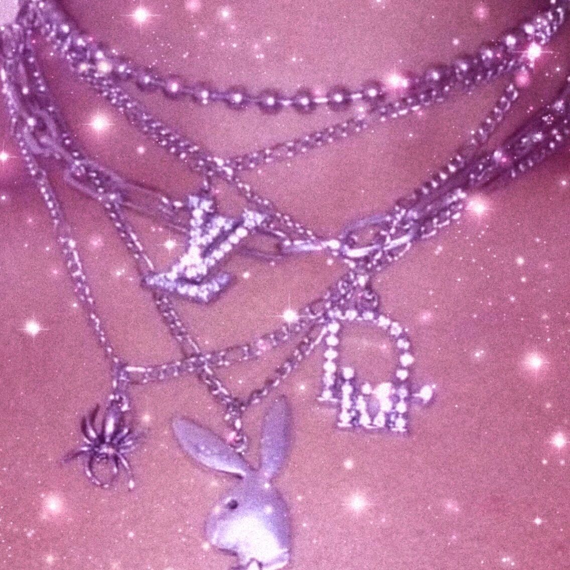 Light Purple Baddie Aesthetic Wallpaper / Pink aesthetic baddie outfits for school