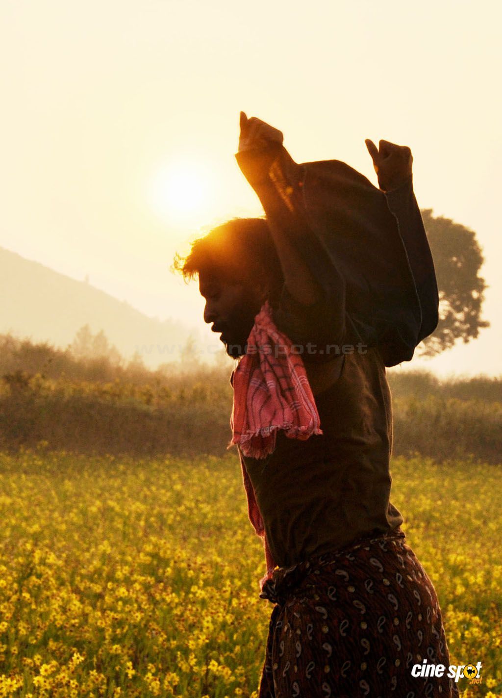 Kumki Movie Stills