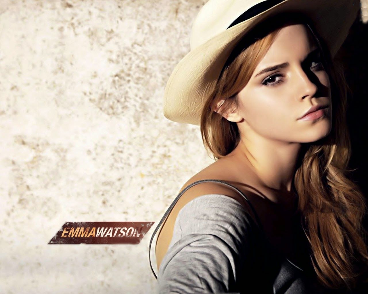 Wellcome To Bollywood HD Wallpapers: Emma Watson Hollywood Actress Full HD Wallpapers