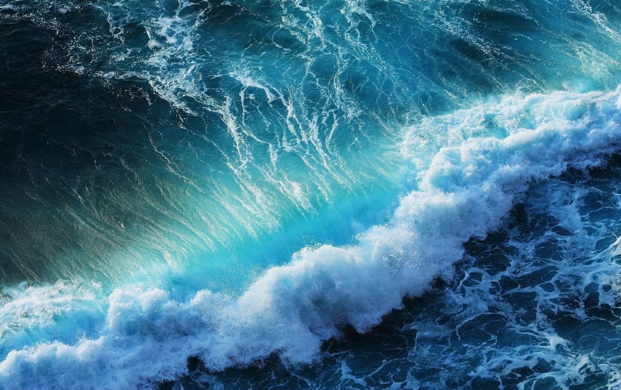 Splashing Ocean Waves Wallpaper HD Wallpaper