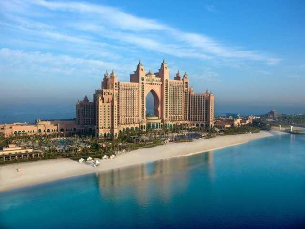 image of luxury resorts. Dubai Luxury Hotels HD Wallpaper. Download HD Wallpaper. Dubai tour, Dubai hotel, Vacation spots