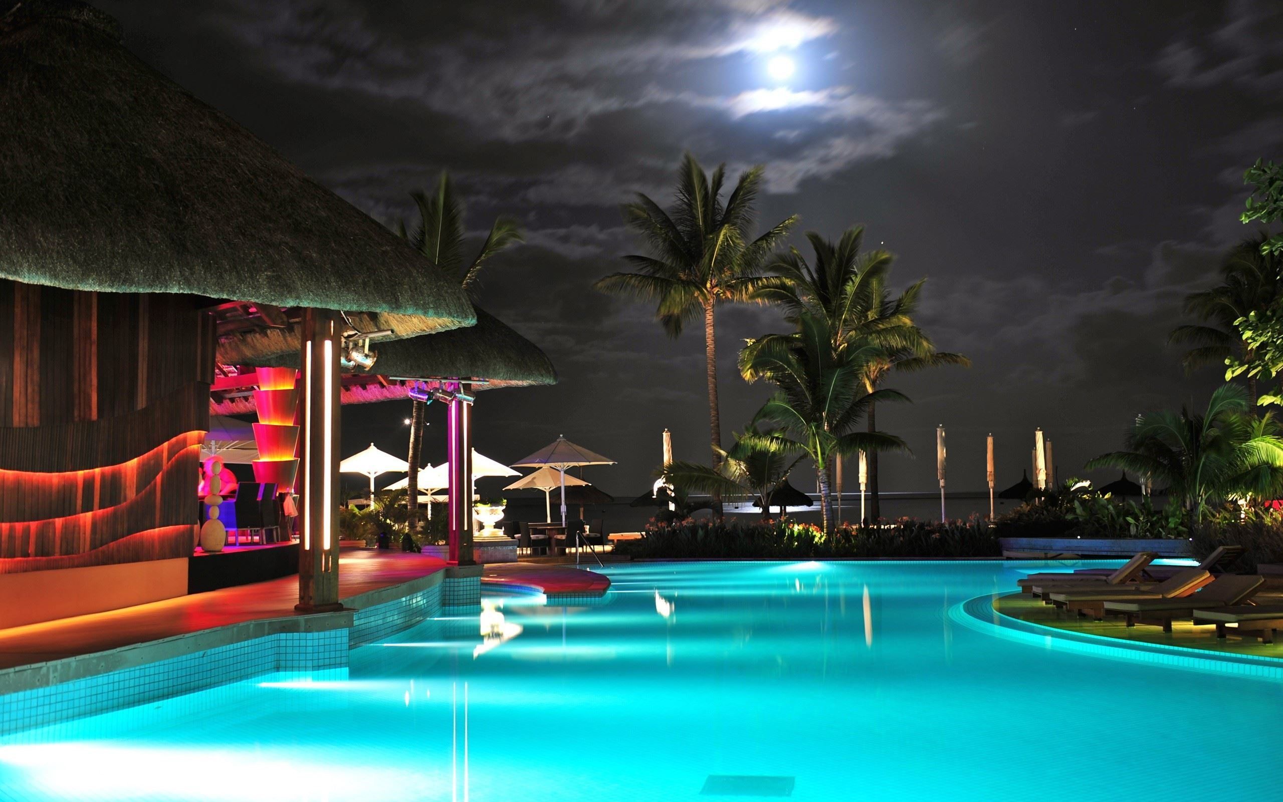 luxury pools. Luxury Resort Pool Wallpaper Picture Photo Image. Pool at night, Luxury pools, Luxury pool