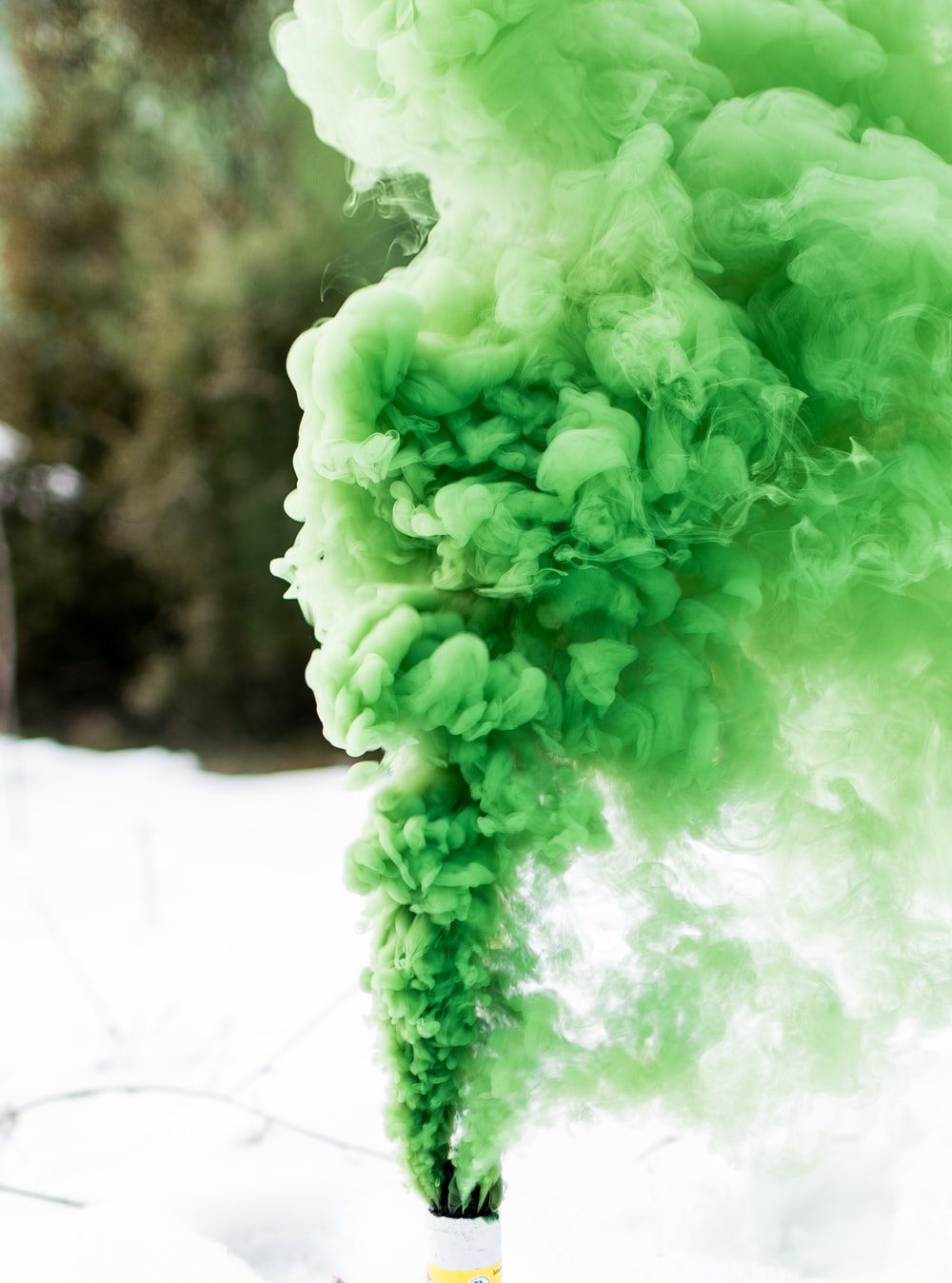 Green Smoke Picture. Download Free Image