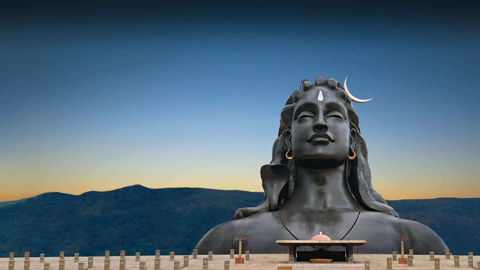 Get Lost in Adiyogi's Spiritual Beauty with HD Wallpaper