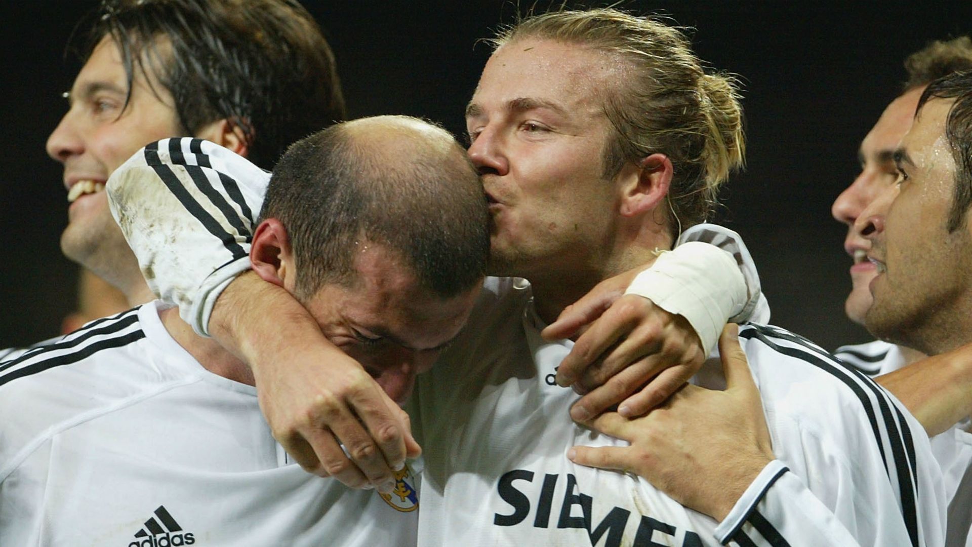 Champions League final: Manchester United and Real Madrid legend David Beckham begs Zinedine Zidane to beat Liverpool