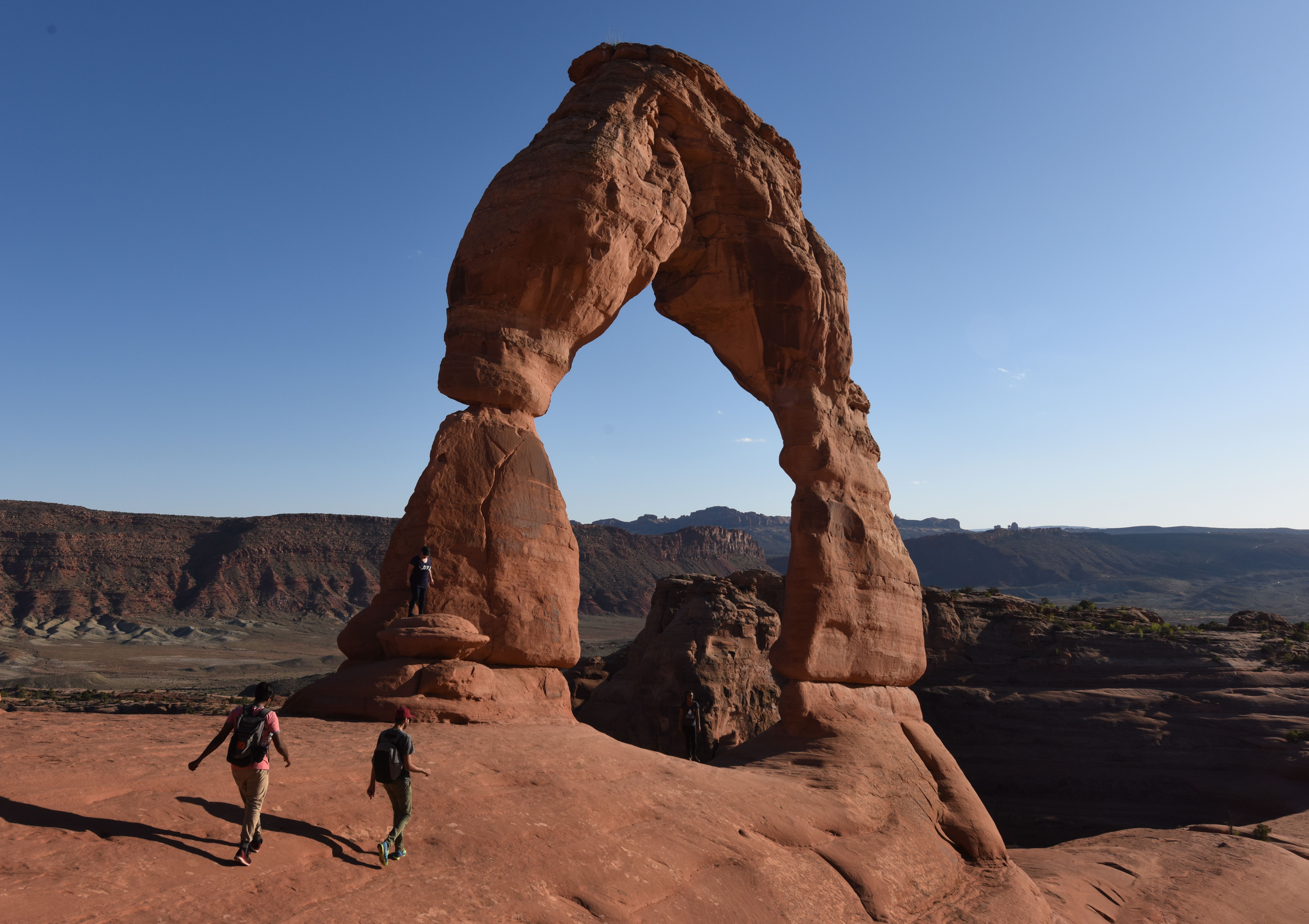 Arches National Park is full, come back another time, or try later