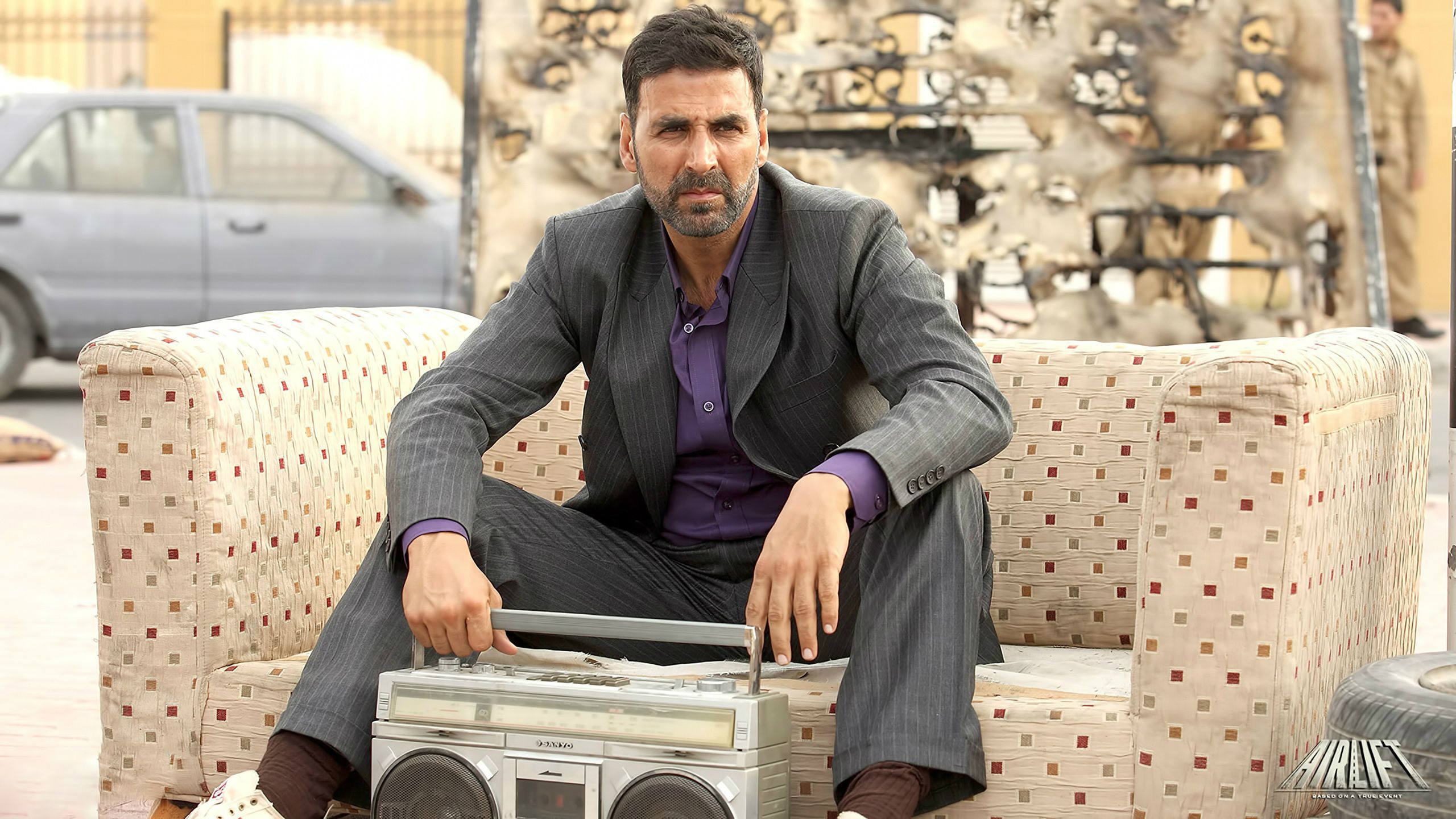 Akshay Kumar AirLift Bollywood Movie Still HD Wallpaper #BOLLYWOOD #INDIA # AirLift #AKSHAYKUMAR #HDWallpaper. Akshay kumar, Bollywood movie, Videos funny