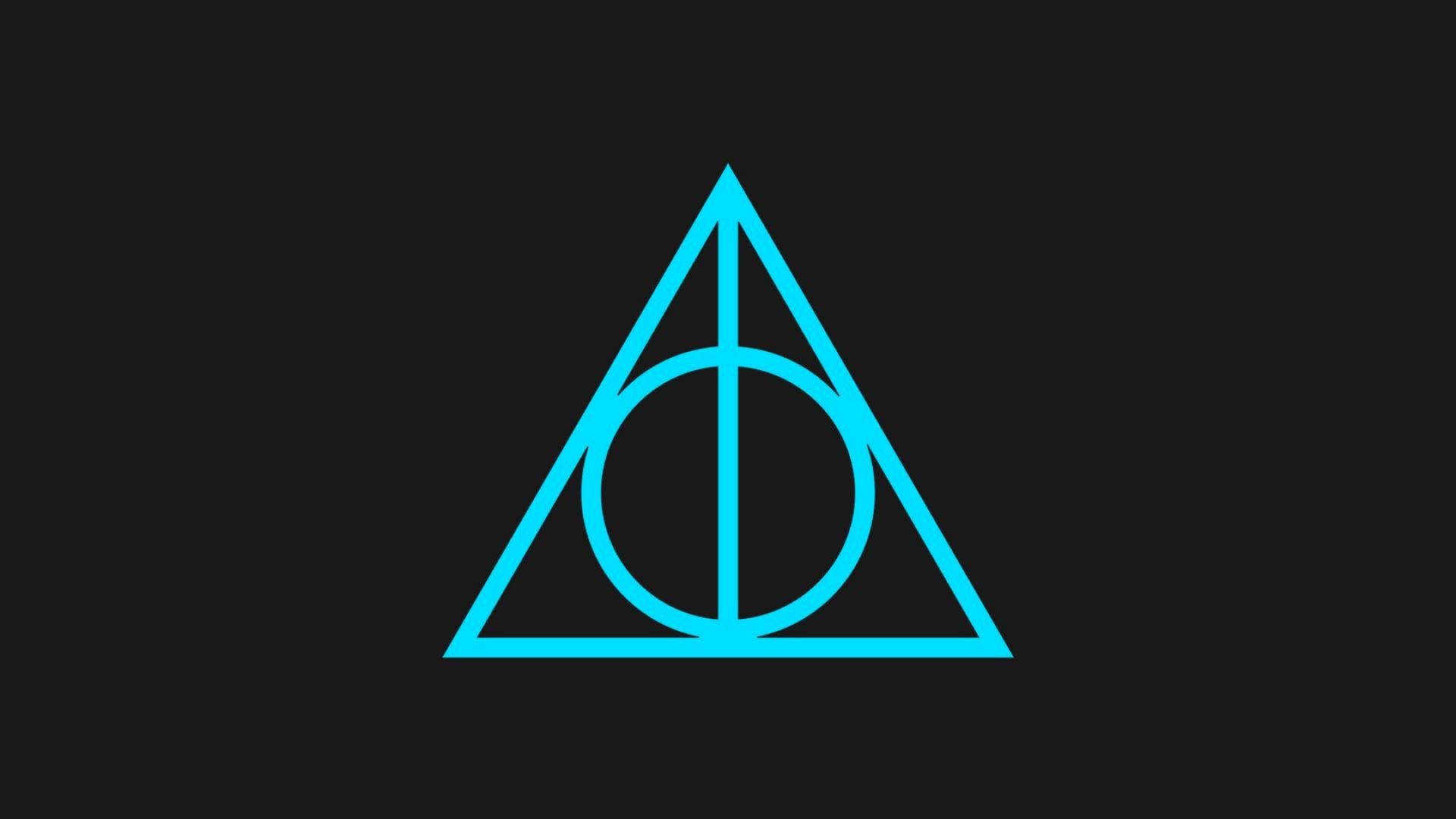 Deathly Hallows Wallpaper