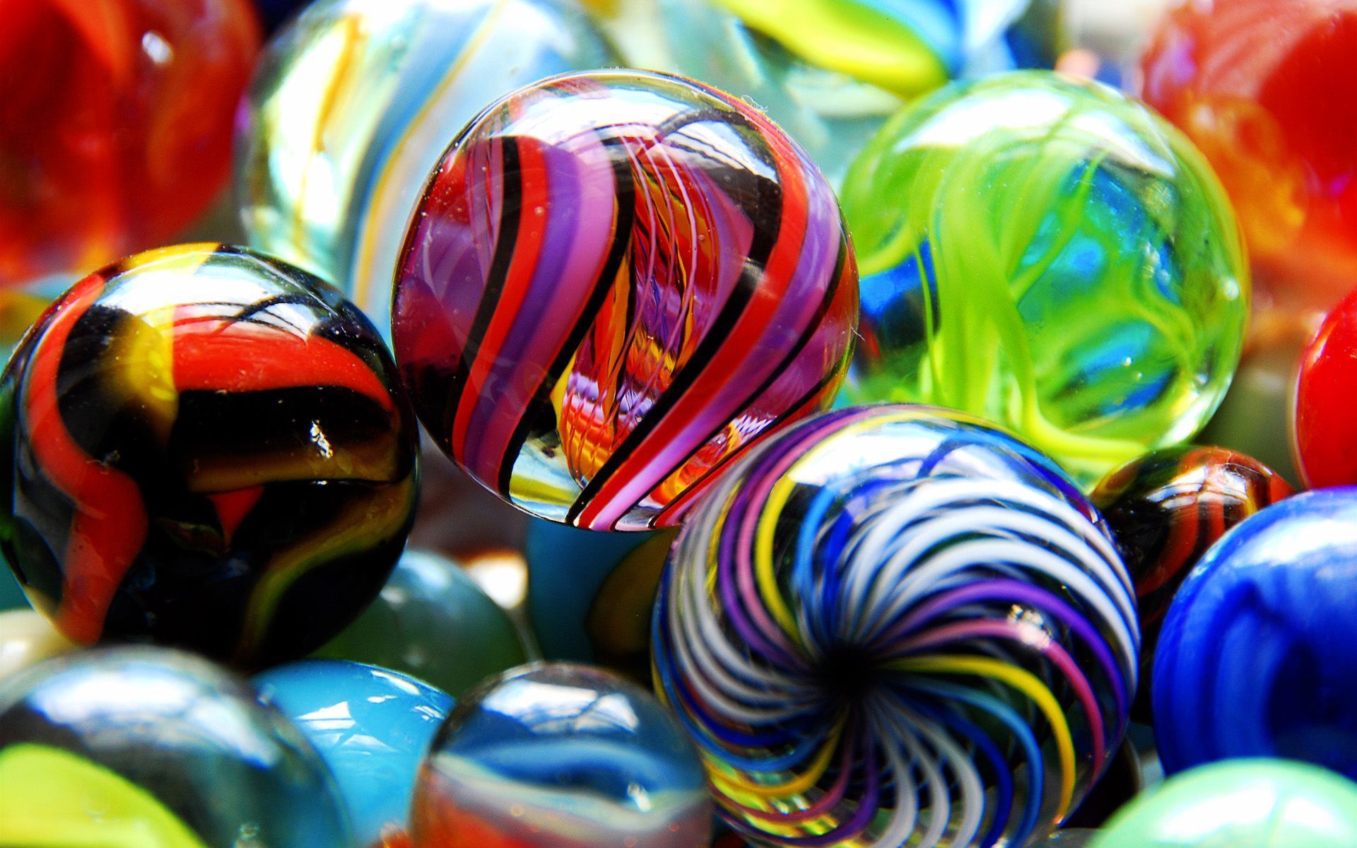 Glass Marbles Computer Wallpaper Free Glass Marbles Computer Background