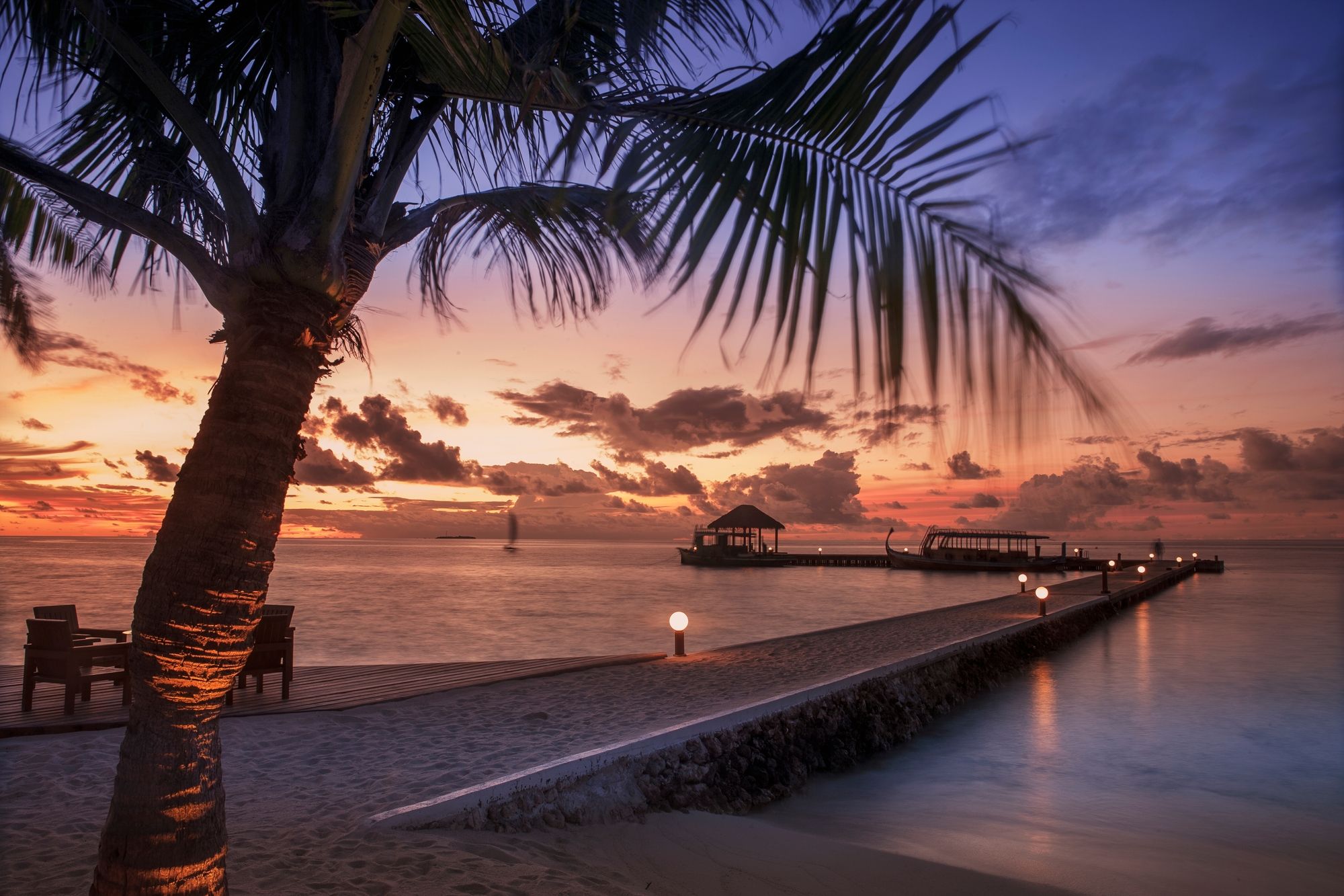 Maldives Sunset Wallpaper HD