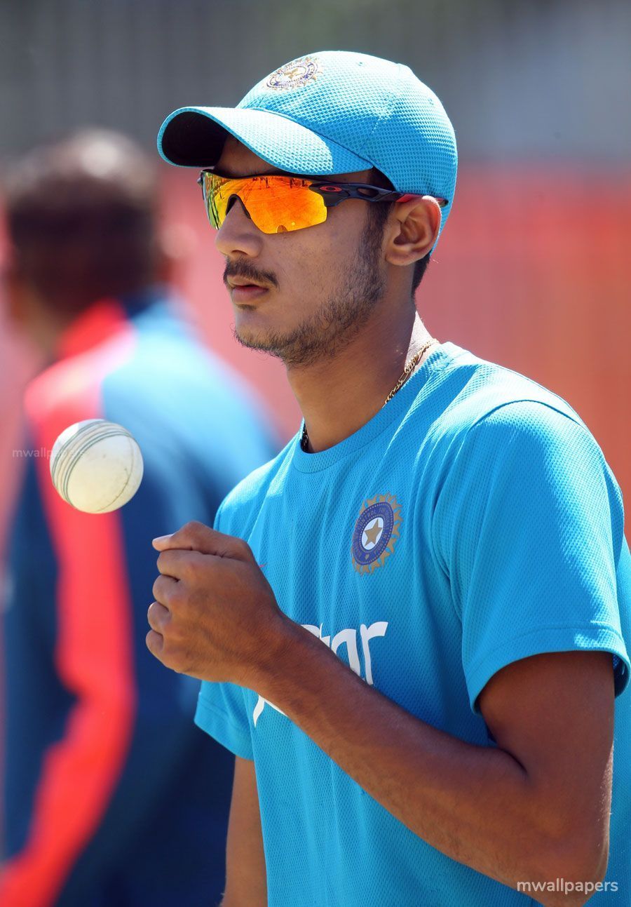 Axar Patel HD Wallpaper Image (1080p) (900x1293) (2021)