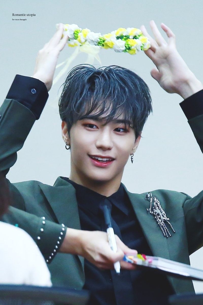 VICTON KANG SEUNGSIK Credit on pic. Victon, Love my kids, Pics