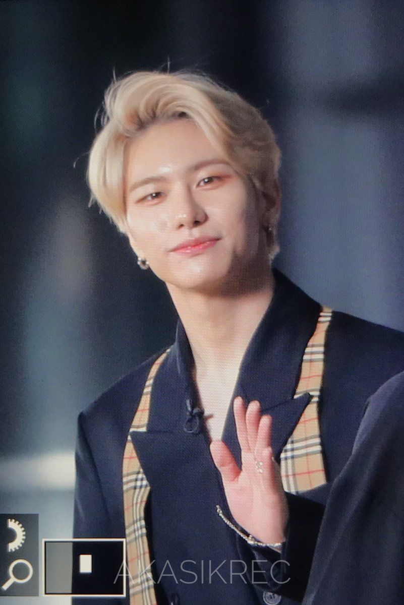 seumgsik ♡ discovered by G☀️LDEN