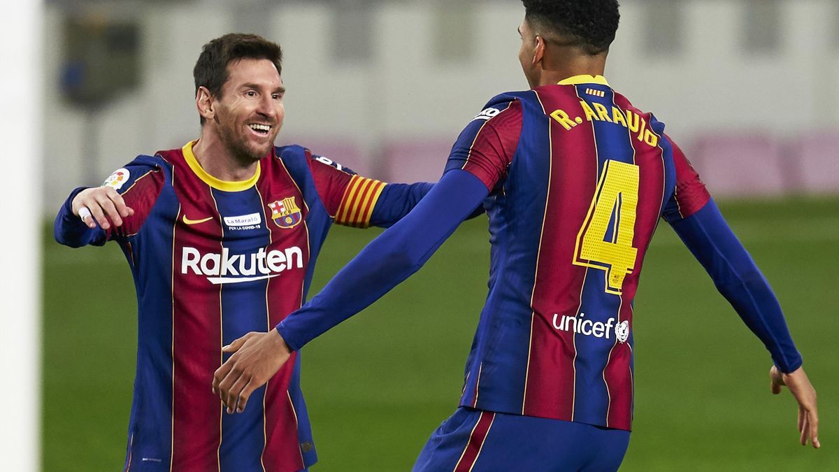 Pele Congratulates Lionel Messi For Equalling Single Club Goalscoring Record For Barcelona