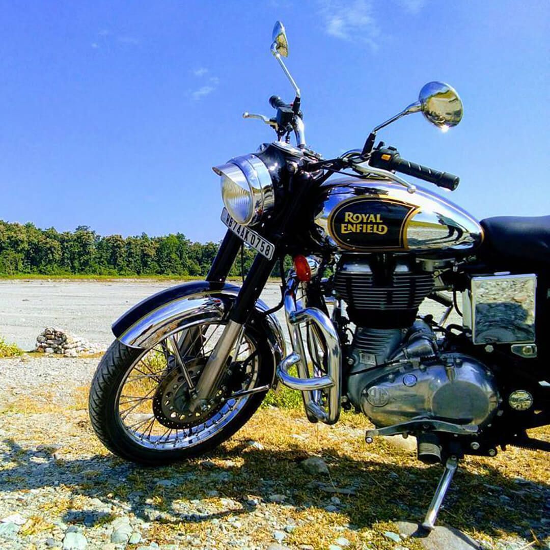 Classic 500 Chrome, Specification, Gallery. Royal Enfield