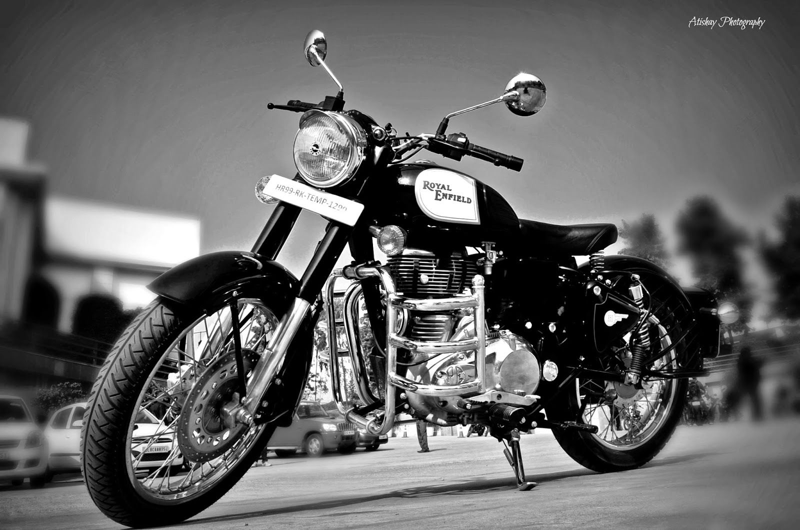 Royal Enfield Classic 350 Black HD Wallpaper HD Wallpaper