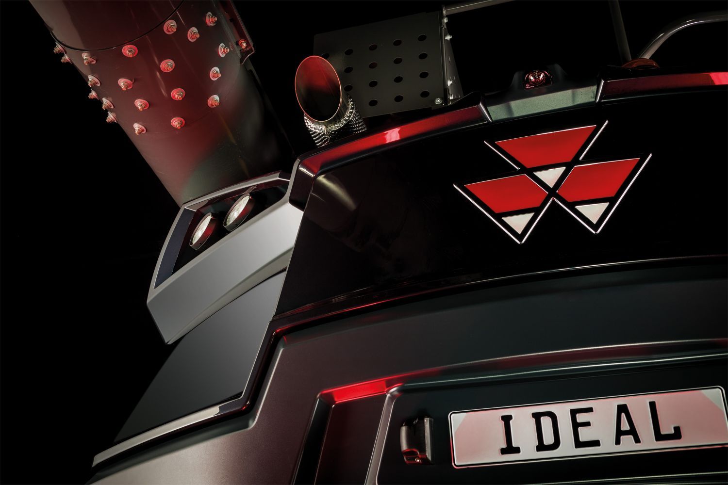 MF IDEAL 9T COMBINE_STUDIO_CZ_0717 50112. AGCO